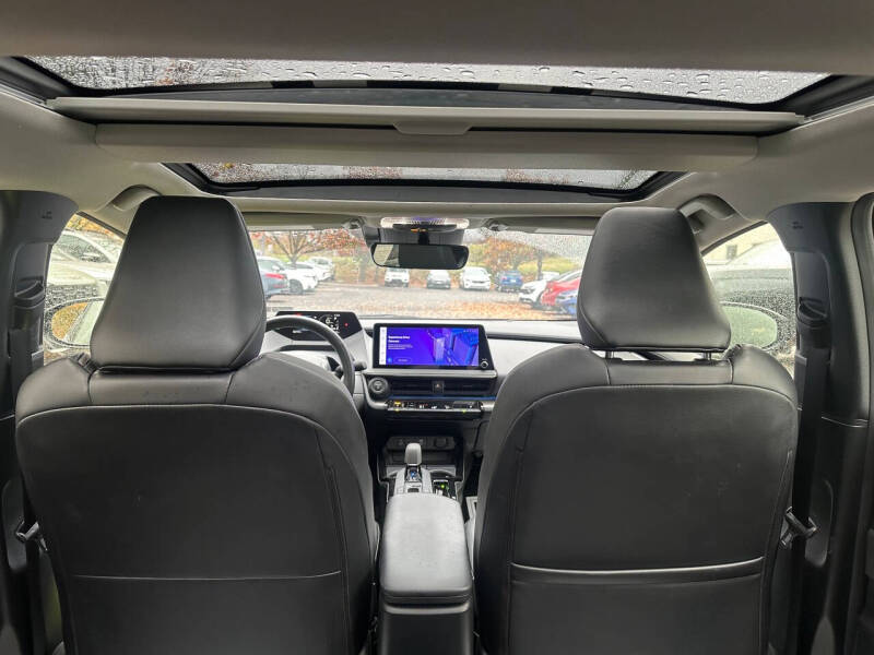 2023 Toyota Prius LE