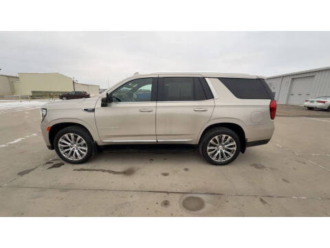 2022 GMC Yukon SLT