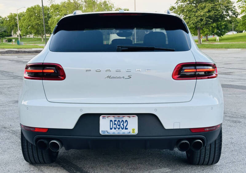 2017 Porsche Macan S