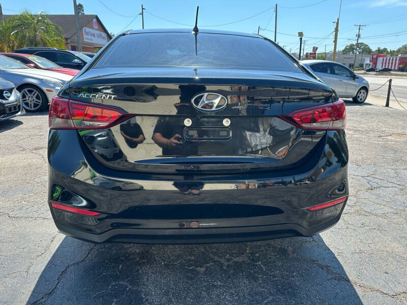 2019 Hyundai Accent SE