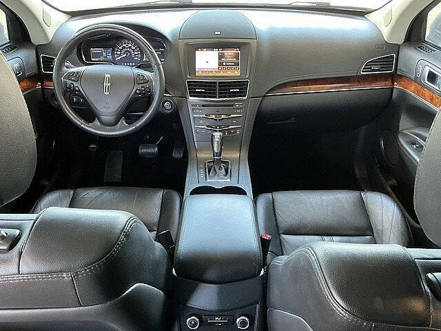 2019 Lincoln MKT