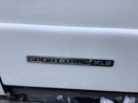 2004 Ford Explorer Sport Trac XLS