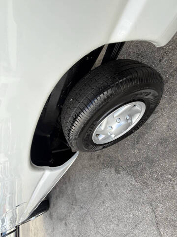 2012 Ford E-350