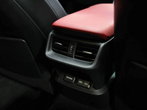 2024 Lexus ES 350 F SPORT Handling