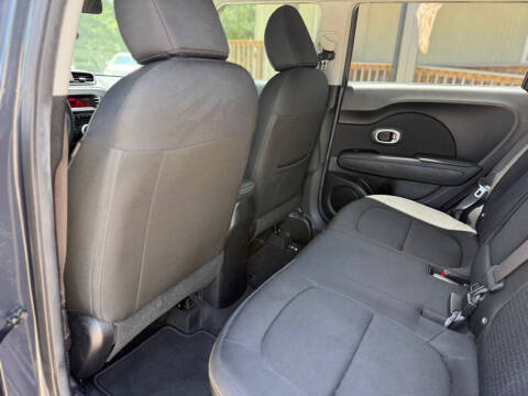 2014 Kia Soul +