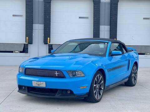 2011 Ford Mustang for sale at Clutch Motors in Lake Bluff IL