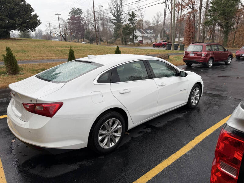2024 Chevrolet Malibu LT