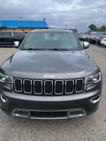 2019 Jeep Grand Cherokee for sale at PLATINUM AUTO SALES in Dearborn MI