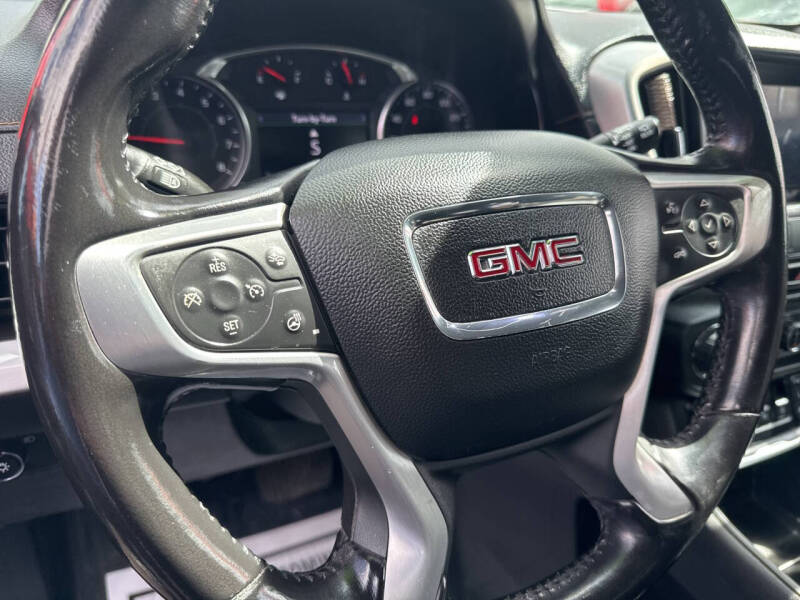 2021 GMC Terrain SLT