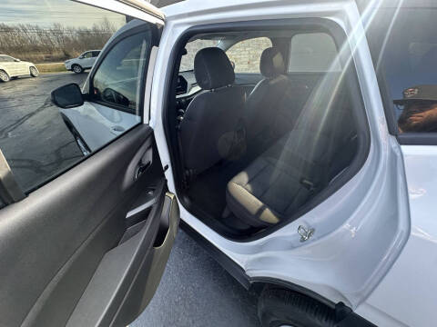 2025 Chevrolet Trax LS