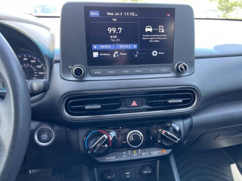 2022 Hyundai Kona SEL