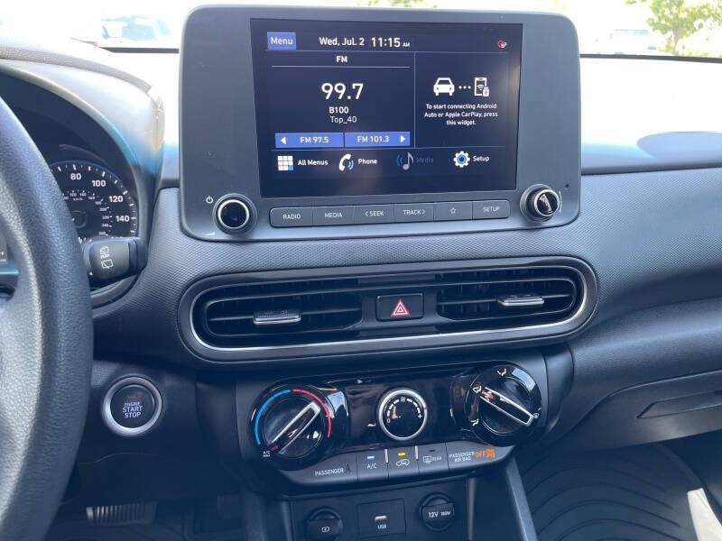 2022 Hyundai Kona SEL