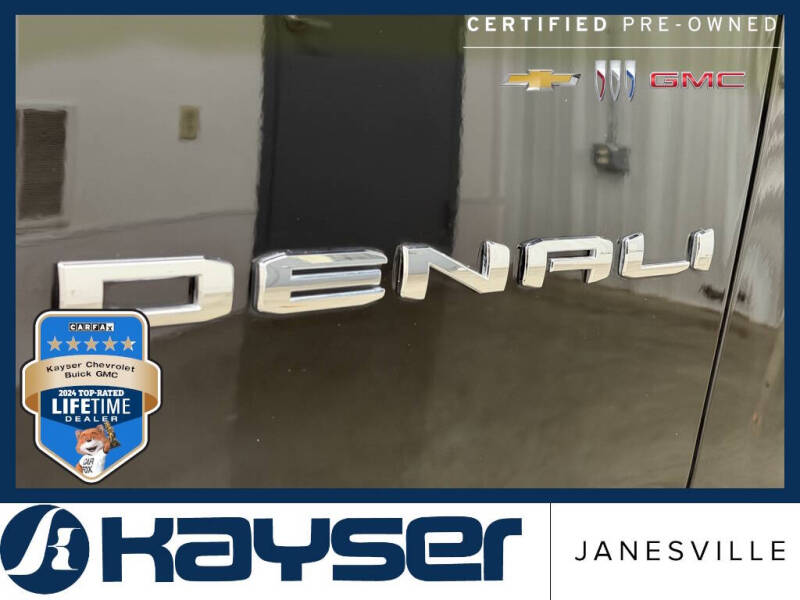 2024 GMC Yukon XL Denali