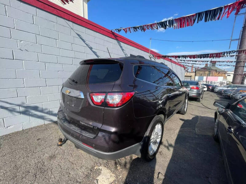 2015 Chevrolet Traverse 1LT photo 45