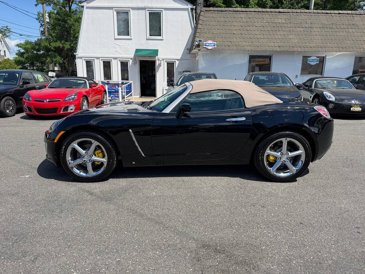 2007 Saturn SKY 27