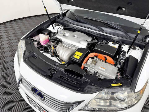 2014 Lexus ES 300h