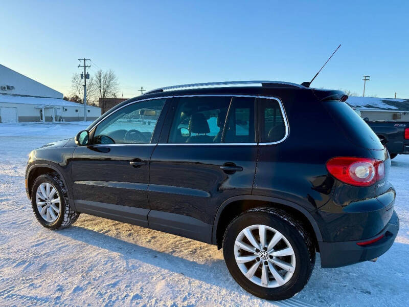 2011 Volkswagen Tiguan SE