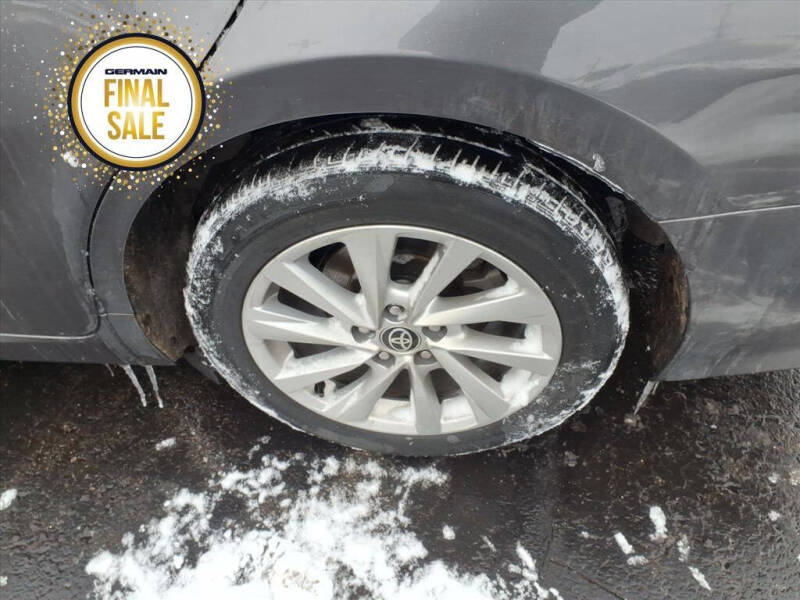 2024 Toyota Camry LE