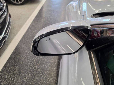 2022 Genesis G70