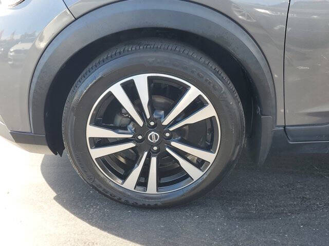 2019 Nissan Kicks SV