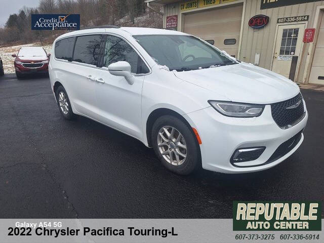 2022 Chrysler Pacifica Touring L