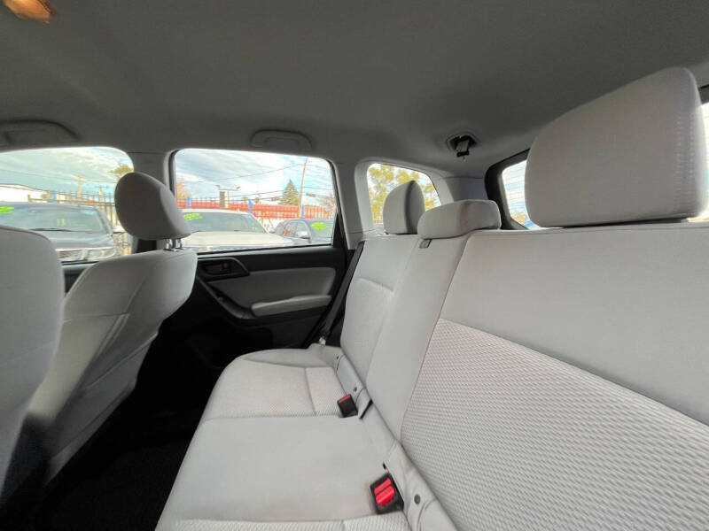 2018 Subaru Forester 2.5i