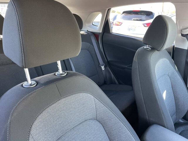 2023 Hyundai Kona Electric SE