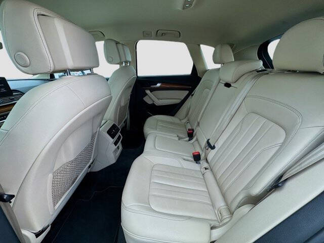 2021 Audi Q5 quattro Premium 45 TFSI