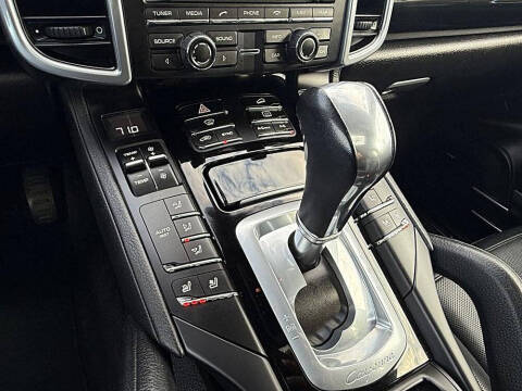 2016 Porsche Cayenne