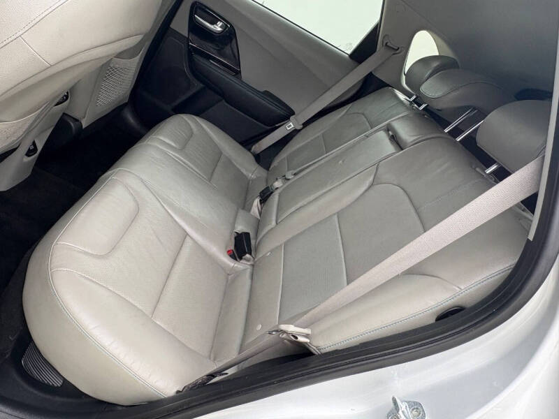 2017 Kia Niro Touring