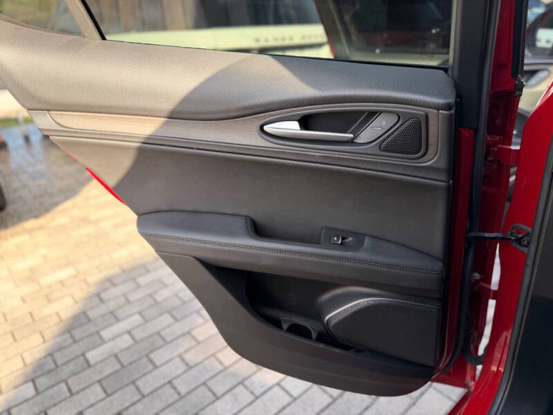 2021 Alfa Romeo Stelvio Ti