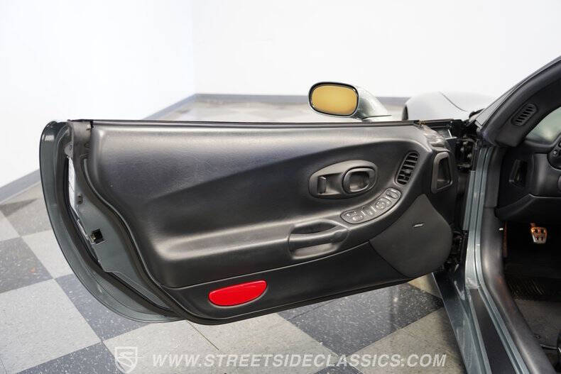 2003 Chevrolet Corvette