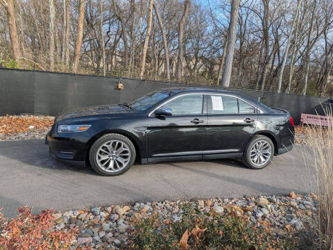 2015 Ford Taurus Limited