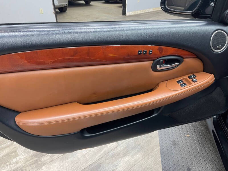 2003 Lexus SC 430