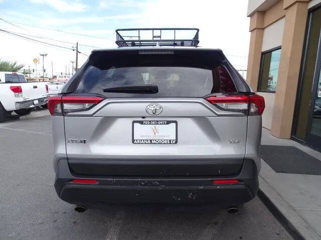 2020 Toyota RAV4 XLE