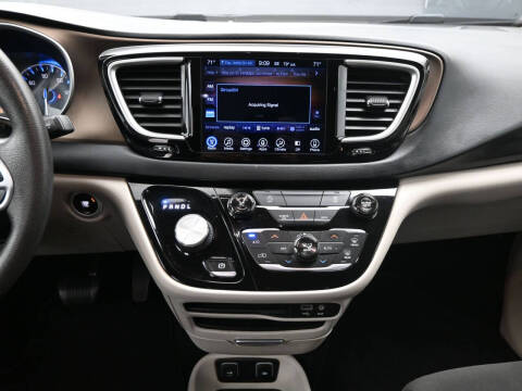 2017 Chrysler Pacifica