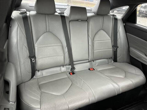 2021 Toyota Avalon Hybrid Limited