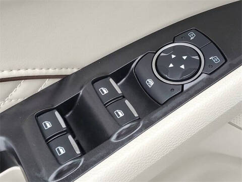 2017 Ford Fusion Platinum