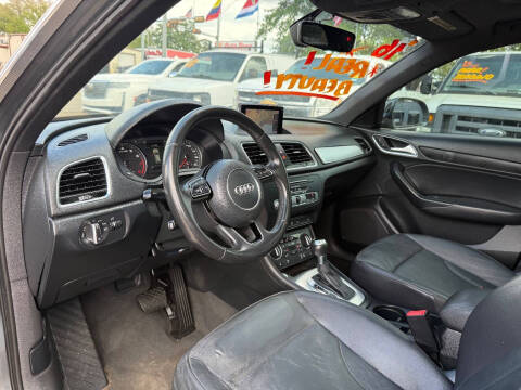 2016 Audi Q3 2.0T quattro Premium Plus