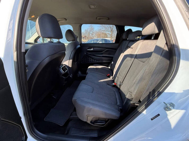 2019 Hyundai Santa Fe SE 2.4L