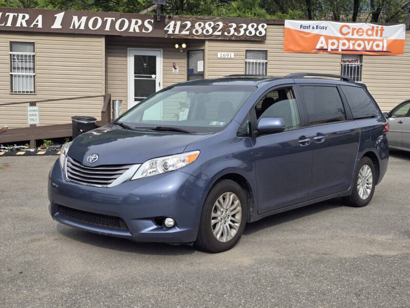 2015 Toyota Sienna