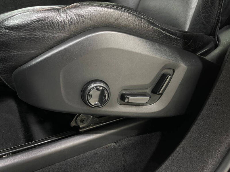 2018 Volvo XC90 T6 Momentum