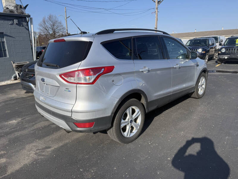 2016 Ford Escape SE