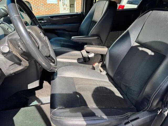 2017 Dodge Grand Caravan SXT