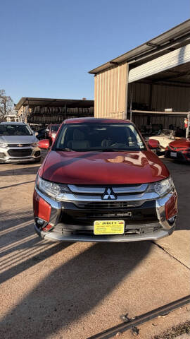 2016 Mitsubishi Outlander SE