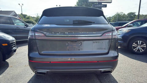 2019 Lincoln Nautilus Select