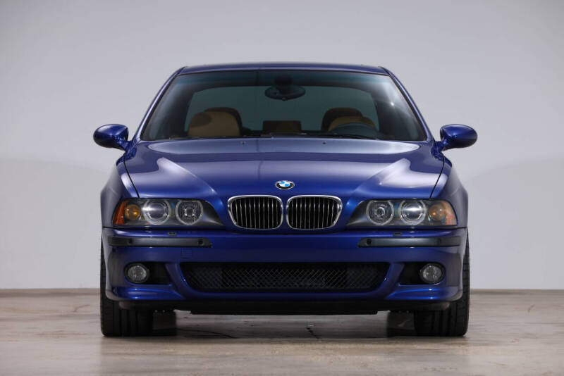 2002 BMW M5