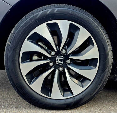 2017 Honda Accord Hybrid EX-L