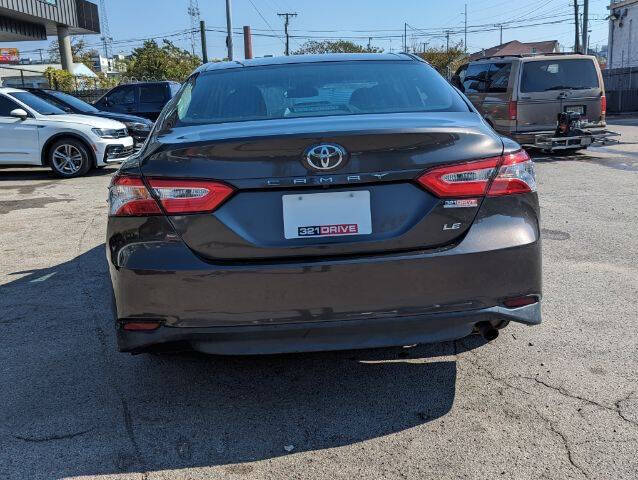 2018 Toyota Camry LE