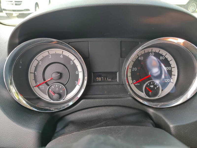 2014 Dodge Grand Caravan SXT 30th Anniversary